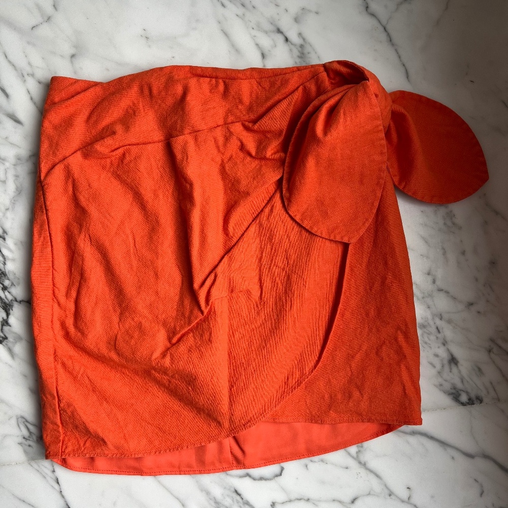 SIGNIFICANT OTHER Linen Blend Orange Faux-Wrap Mini Skirt, sz 2